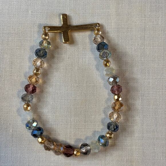 Beaded Bracelet Faceted Glass Blue Amber Mix Gold-Tone Cross Accent Stacking NWT - Picture 2 of 6